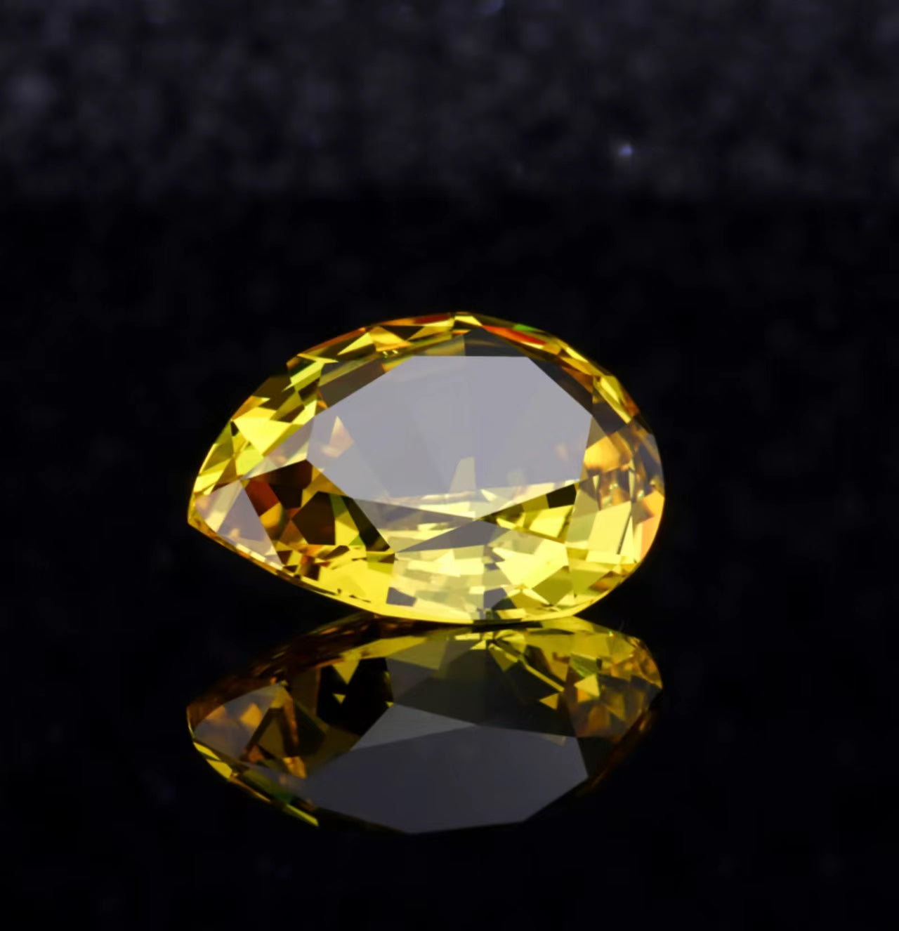 Lab Grown Gemstone Yellow sapphire Pear cut